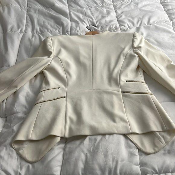 Women’s like new cream blazer with gold embellishment - size; MED - Picture 3 of 6